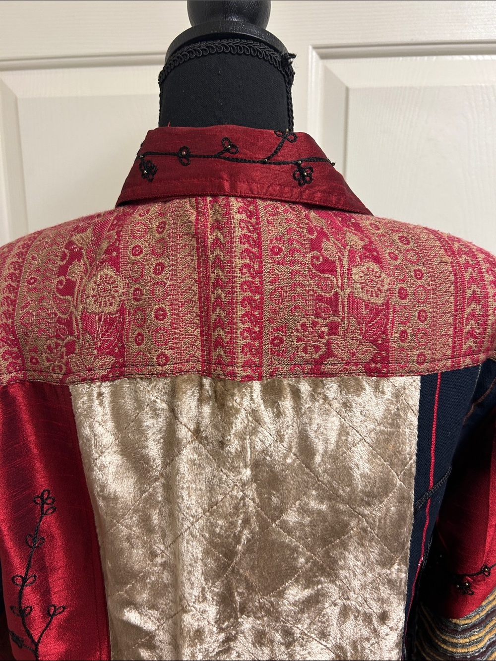 SAG HARBOR Velvet Patchwork Vintage 90s Jewel Tone Boxy Jacket, Size 6 - Picture 7 of 11